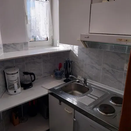 Ljubica And بيت ضيافة سوبيتارسكا دراغا