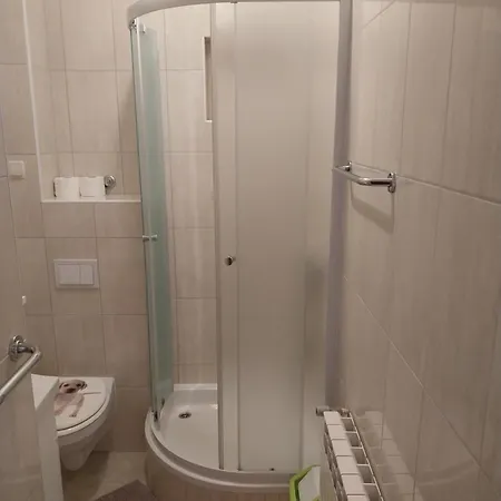 Ljubica Apartments And Rooms Guest house