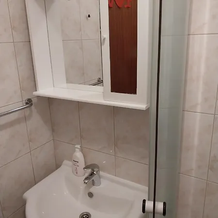 Ljubica Apartments And Rooms Guest house