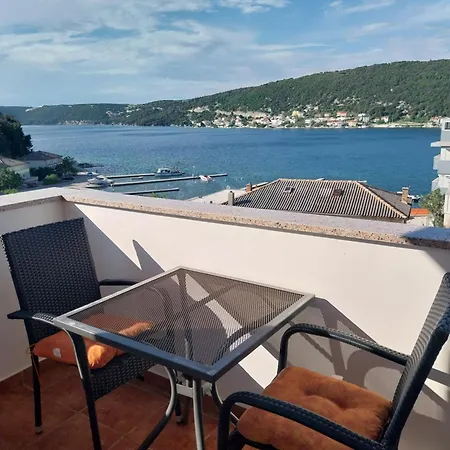 Ljubica Apartments And Rooms 3* Supetarska Draga